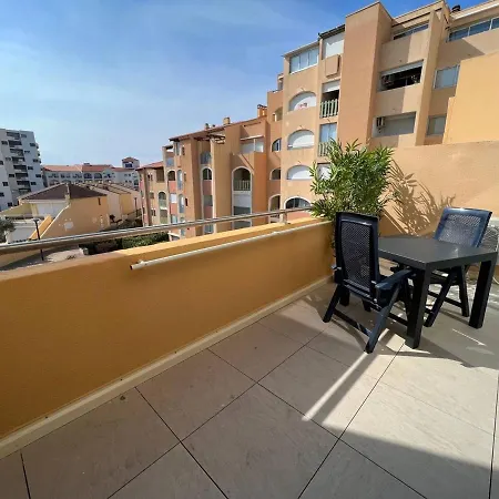 Climatisé T3 Avec Piscine, Proche Et Commerces - - Fr-1-81-573 *