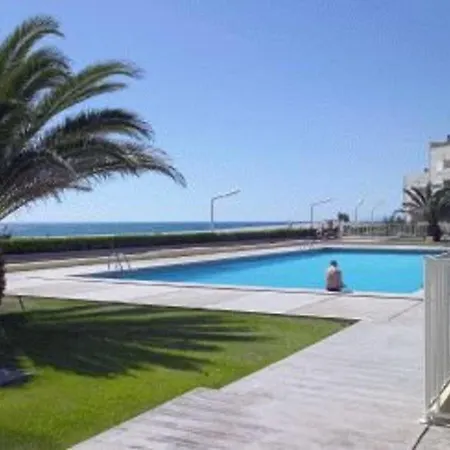 Apartment Climatise T3 Avec Piscine, Proche Et Commerces - - Fr-1-81-573 *