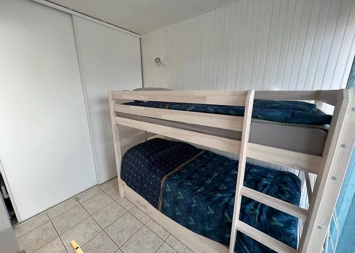 Climatise T3 Avec Piscine, Proche Et Commerces - - Fr-1-81-573 Lägenhet *
